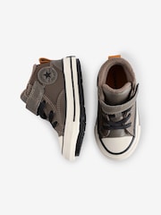 Converse Brown Chuck Taylor Leather Malden Street Infant Boots - Image 11 of 18