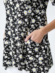 Roman Black Ditsy Print Pocket Detail Tunic - Image 5 of 5