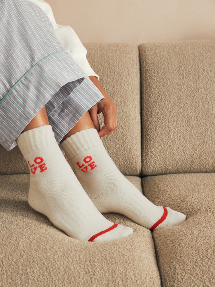 Ecru/Marineblau mit Love/Herz-Motiv - Cosy Ankle Socks with Cushion Sole 2 Pack - Bild 1 von 5