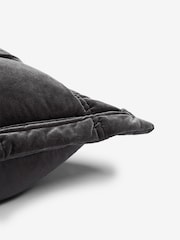 Quilted Lustre Velvet Cushion - Изображение 5 из 5