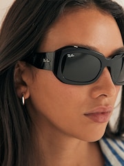 Ray-Ban Beate Rb2212 Pillow Black Sunglasses - Image 2 of 8