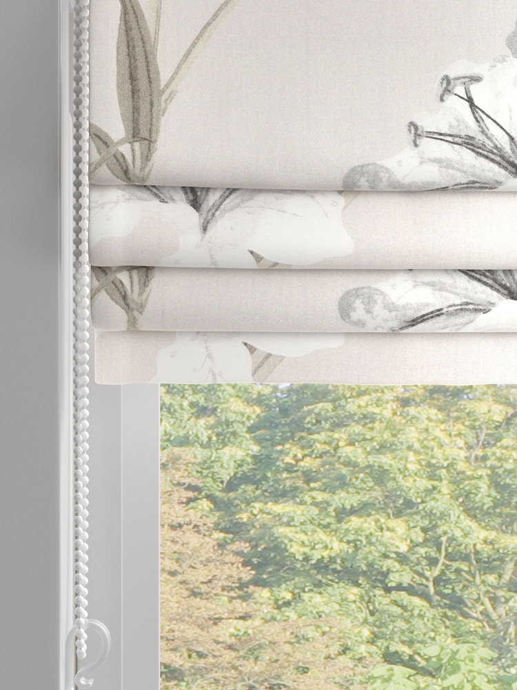 Natural Lily Floral Made to Measure 100% Cotton Roman Blind - Image 2 of 6
