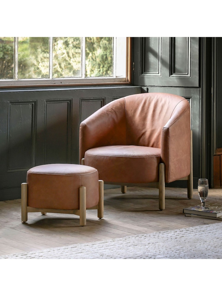 Gallery Home Vintage Brown Tilly Leather Footstool - Image 1 of 5