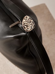 Black Leather Slouch Shoulder Bag - Image 10 of 11