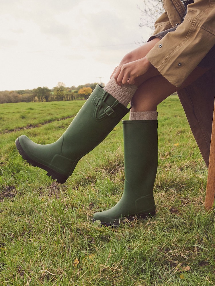 Khaki - Knielange Gummistiefel - Bild 1 von 9 Khaki - Knielange Gummistiefel - Bild 1 von 9