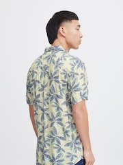 Blend Cream Leaf Print Short Sleeve Shirt - Image 2 of 5