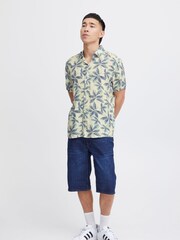 Blend Cream Leaf Print Short Sleeve Shirt - Image 3 of 5