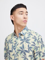 Blend Cream Leaf Print Short Sleeve Shirt - Image 4 of 5