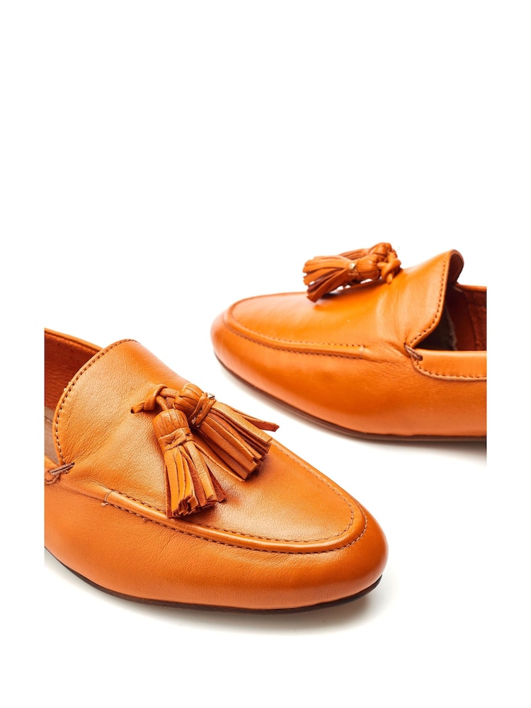 Moda in Pelle Ellmia Clean Loafer With Tassle - Image 4 of 4