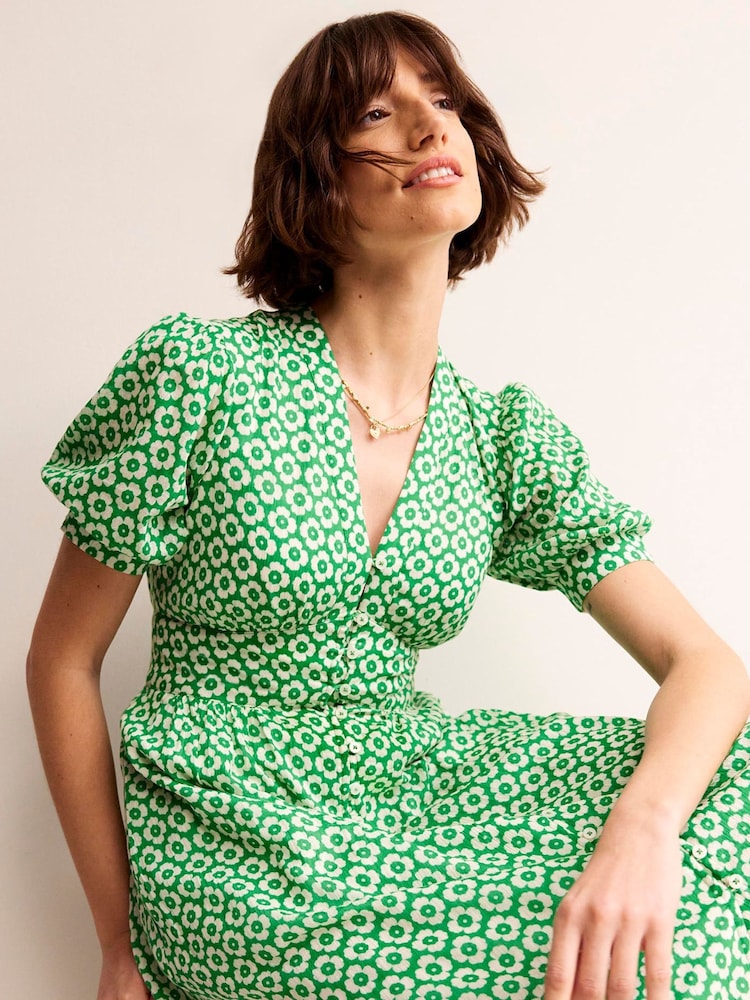 Boden Green Petite Elsa Crinkle Midi Tea Dress - Image 1 of 6