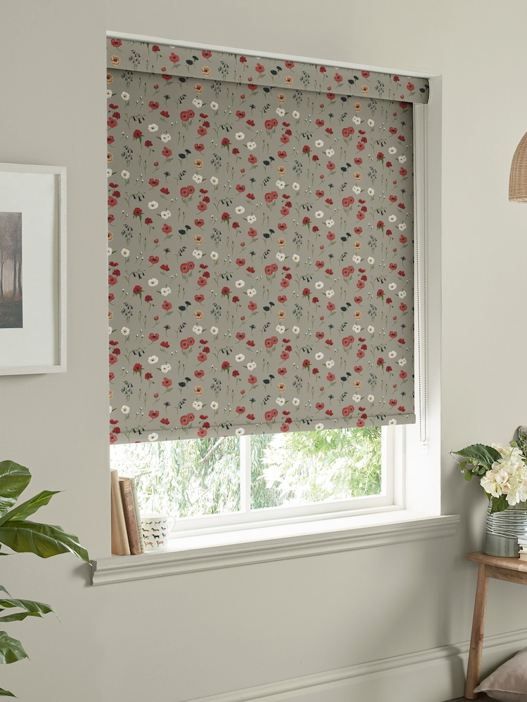 Sophie Allport Red Poppy Meadow Made to Measure Roller Blinds - Image 2 of 6