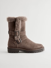 Nerc rjava - Forever Comfort® Faux Fur Double Buckle Ankle gležnjarji - Slika 7 iz 10