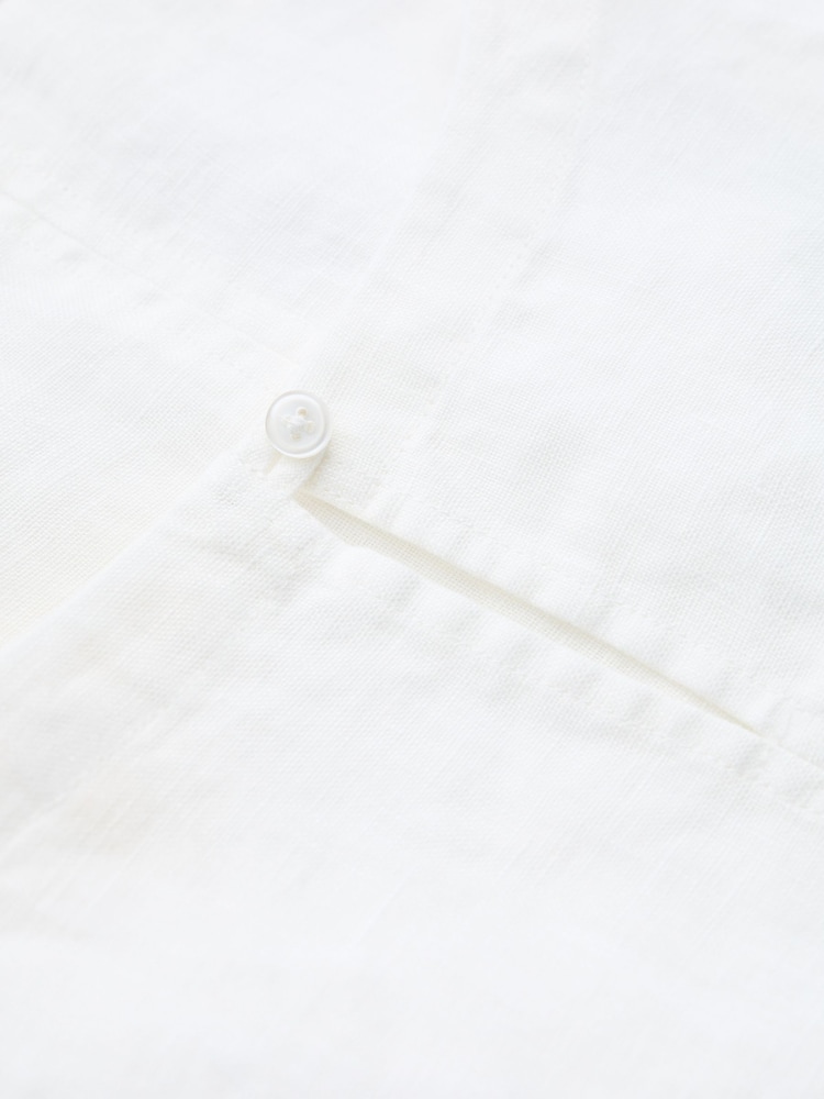Seasalt Cornwall White Lighthouse Station 100% Linen Vest - Image 2 of 2
