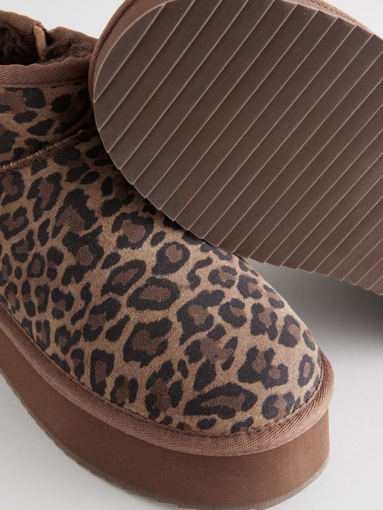 Leopard Shower Repellent Suede Faux Fur Lined Super Platform Boots - Image 15 of 15