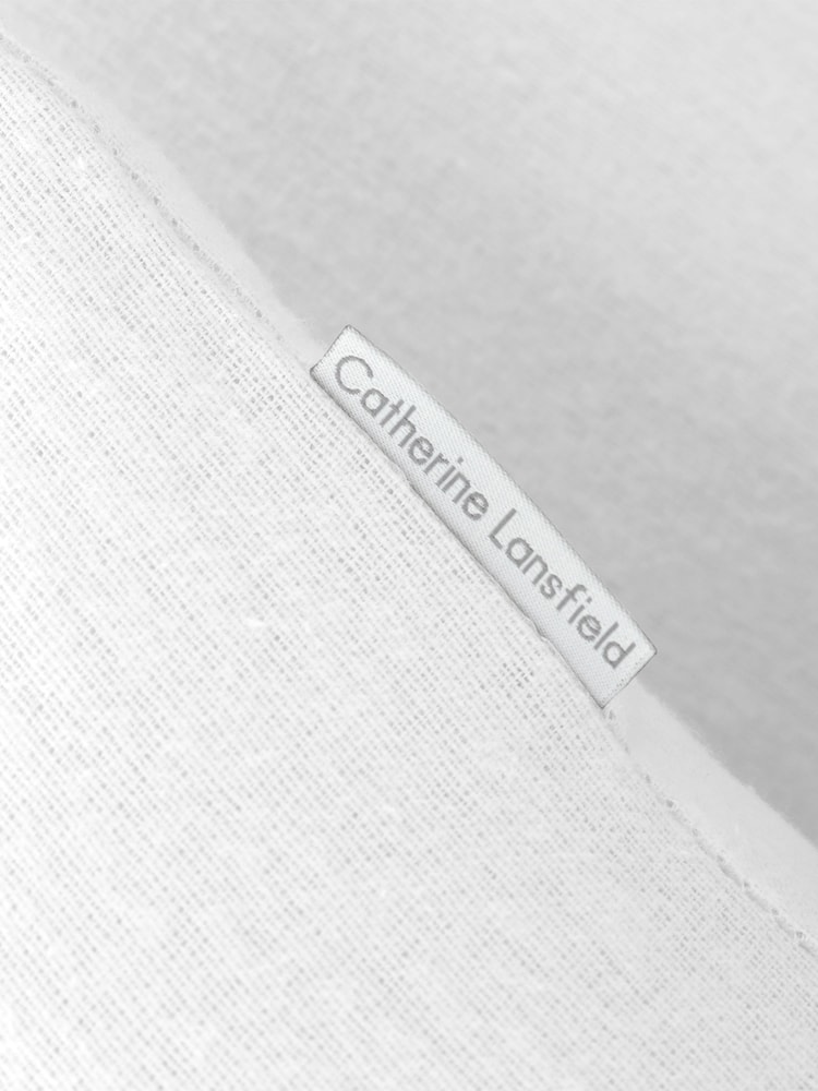 Catherine Lansfield Set of 2 100% Cotton Pillowcases - Imagem 2 de 3