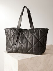 Black Leather Quilted Shopper Bag - Image 4 of 9