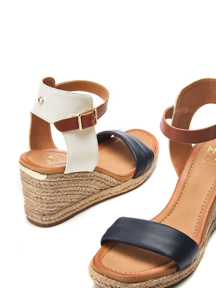 Azul marino - Sandalias de cuña con dos tiras y punta cuadrada Phyllis de Moda in Pelle - Imagen 4 de 4