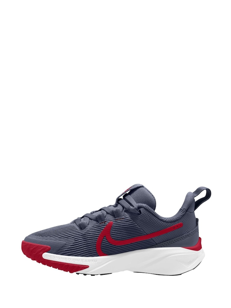 Nike Dark Grey Junior Star Runner 4 Trainers - Image 2 of 4