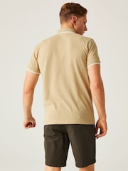 Бежевый - Regatta Mens Tadeo II 100% Cotton Polo Shirt - Image 2 of 7