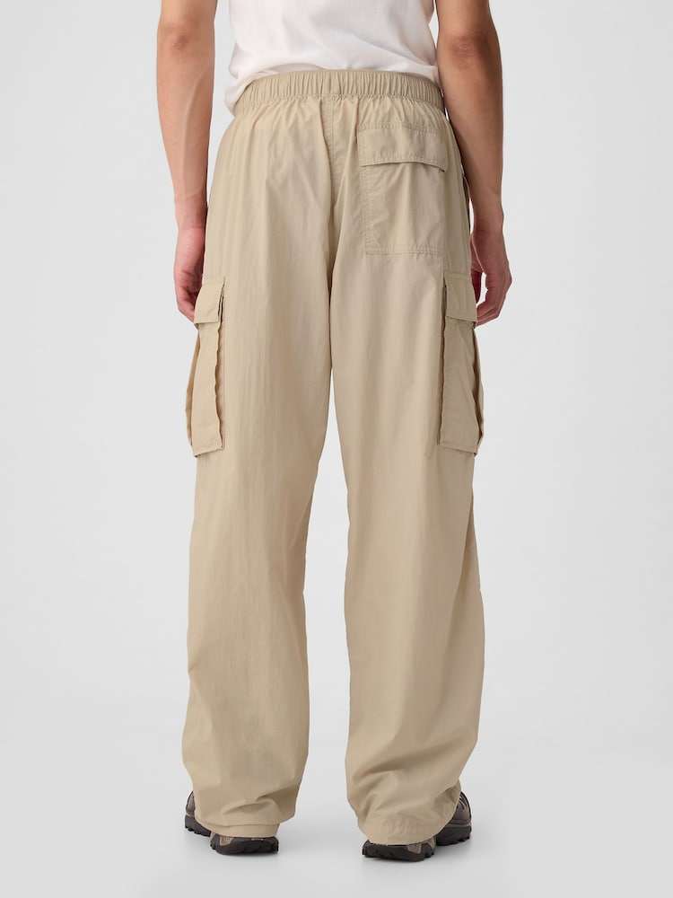 Gap Beige Nylon Cargo Trousers - Image 2 of 4 Gap Beige Nylon Cargo Trousers - Image 2 of 4