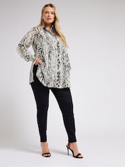Yours Curve Cream LONDON Zebra Print Shirt - Image 3 of 5