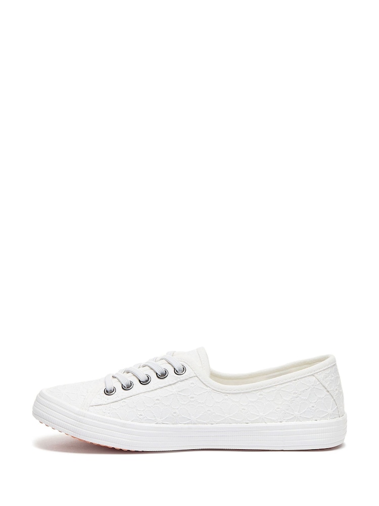 Rocket Dog Chow Elsie Eyelet Trainers - Image 5 of 5