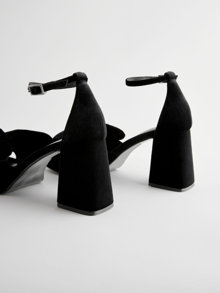 Black Forever Comfort® Platform Flare Bow Sandals - Image 9 of 9