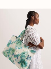 Ted Baker Cream Caitina Floral Beach Bag - Image 5 of 5