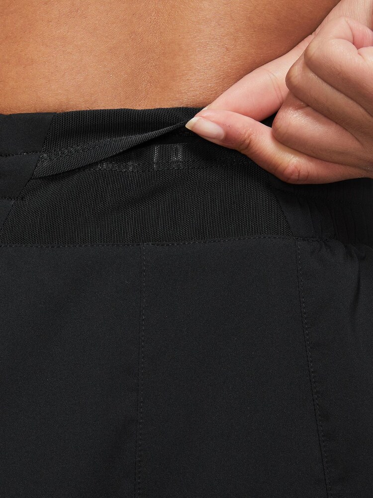Черный - Nike Nike шорты для бега с логотипом-галочкой  Dri-fit - Image 4 of 4