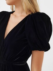French Connection Ilavia Black Velvet Long Dress - Image 4 of 5