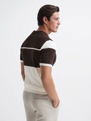 Polo color block de corte slim con media cremallera Rome de Reiss - Imagen 3 de 6