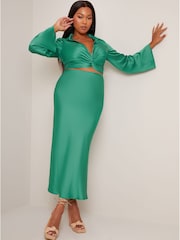 Chi Chi London Green Long Sleeve V-Neck Satin Twist Detail Top - Image 2 of 5