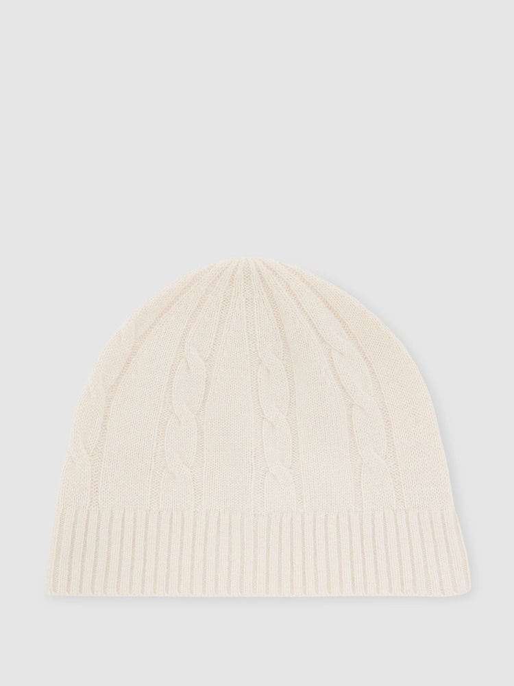 Reiss Rachel Wool-Blend Cable-Knit Beanie with Cashmere - Imagen 2 de 4