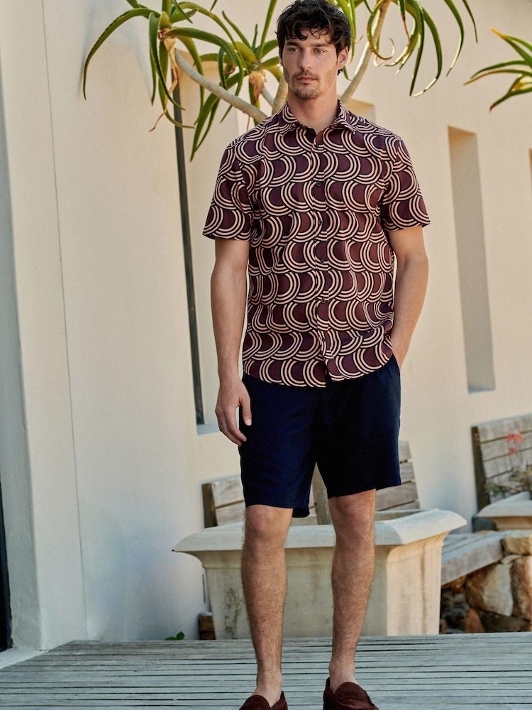 Burgundy Red Short Sleeve Printed Shirt With Cuban Collar - Image 2 of 5 Burgundy Red Short Sleeve Printed Shirt With Cuban Collar - Image 2 of 5