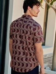Burgundy Red Short Sleeve Printed Shirt With Cuban Collar - Image 3 of 5