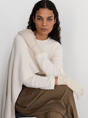 Крем - Reiss Lucinda Wool-Blend Cable-Knit Gloves with Cashmere - 3суретінің 1 суреті