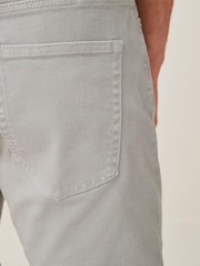 Svetlo siva - Raztegljive denim kratke hlače - Slika 4 iz 7