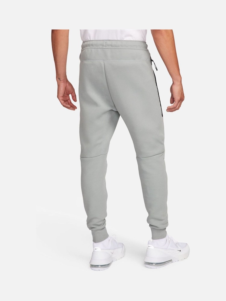 Nike Grey Chrome Tech Fleece Joggers - Image 2 of 10