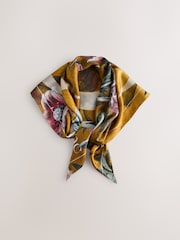 Gold Cerenity Floral Print - CERENE Large Square Scarf - Image 2 de 8