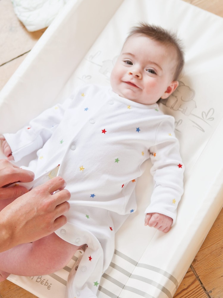 JoJo Maman Bébé Side Support Baby Changing Mat - Image 3 of 3 JoJo Maman Bébé Side Support Baby Changing Mat - Image 3 of 3