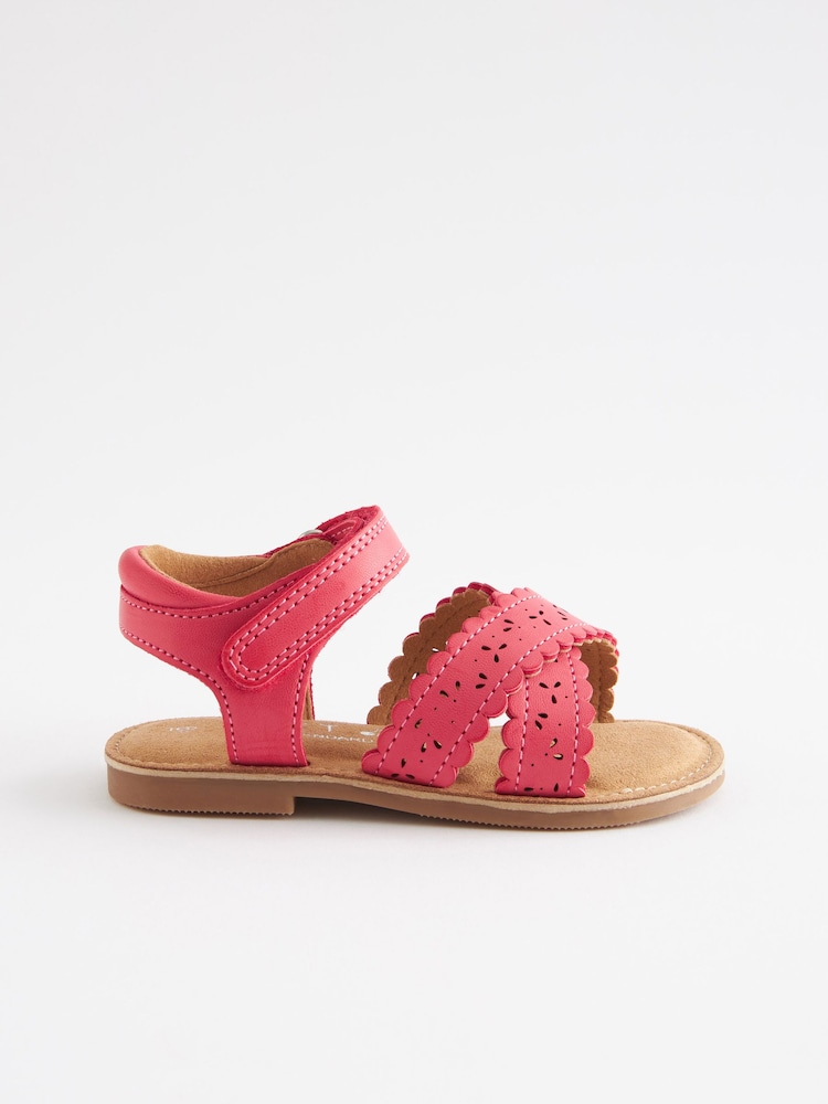 Pink - Sandalen mit überkreuzten Riemen - Bild 2 von 5 Pink - Sandalen mit überkreuzten Riemen - Bild 2 von 5