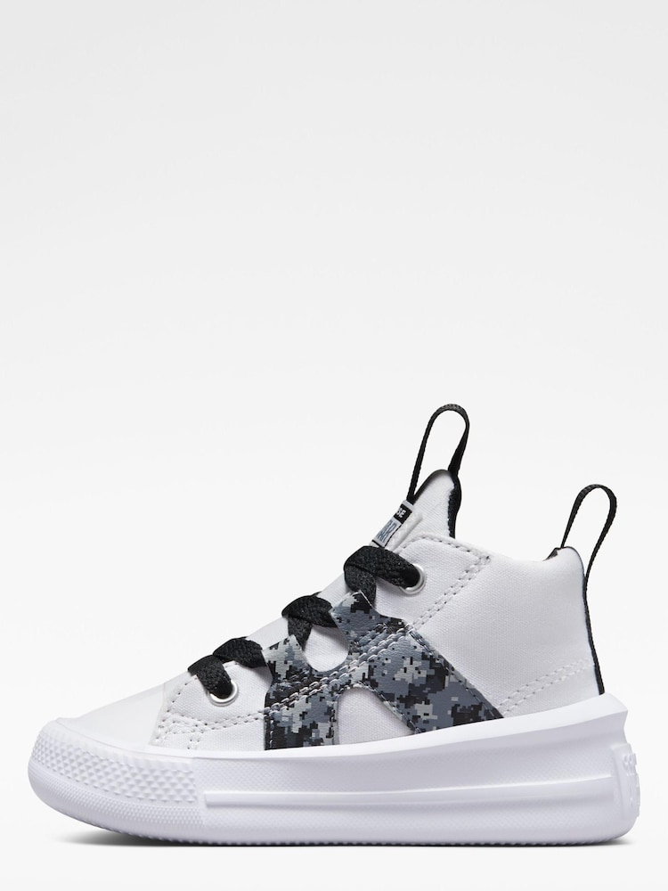 Converse White Ultra Infant Trainers - Image 2 of 6