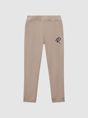 Reiss Taupe Toby Senior Garment Dyed Logo Joggers - Image 2 of 6