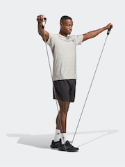 Серый - Спортивная футболка adidas Train Essentials - Изображение 3 из 7