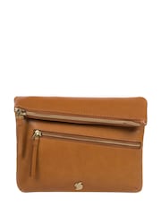 Dunkles Beige - Conkca Flare Clutch aus Leder - Bild 1 von 6