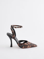 Camel Brown Signature Leather Point Toe Cut-Out Detail Heel Shoes - Image 1 of 4
