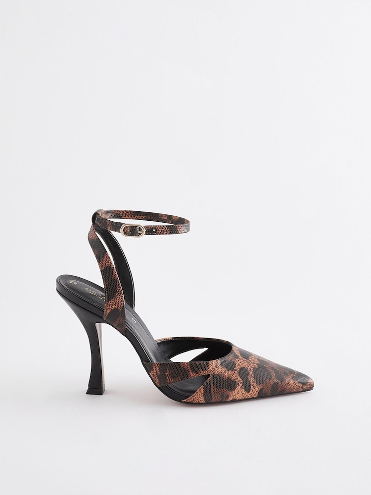 Camel Brown Signature Leather Point Toe Cut-Out Detail Heel Shoes - Image 1 of 4