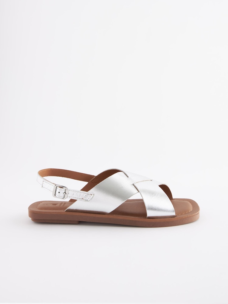 srebrna (barva); srebro - Usnjeni sandali s prekrižanimi paščki Forever Comfort® - Slika 2 iz 6 srebrna (barva); srebro - Usnjeni sandali s prekrižanimi paščki Forever Comfort® - Slika 2 iz 6