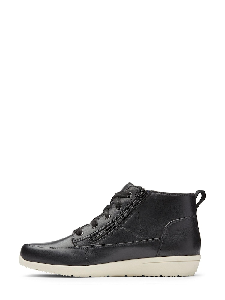 Vionic Shawna Chukka Ankle Boots - Image 1 of 4