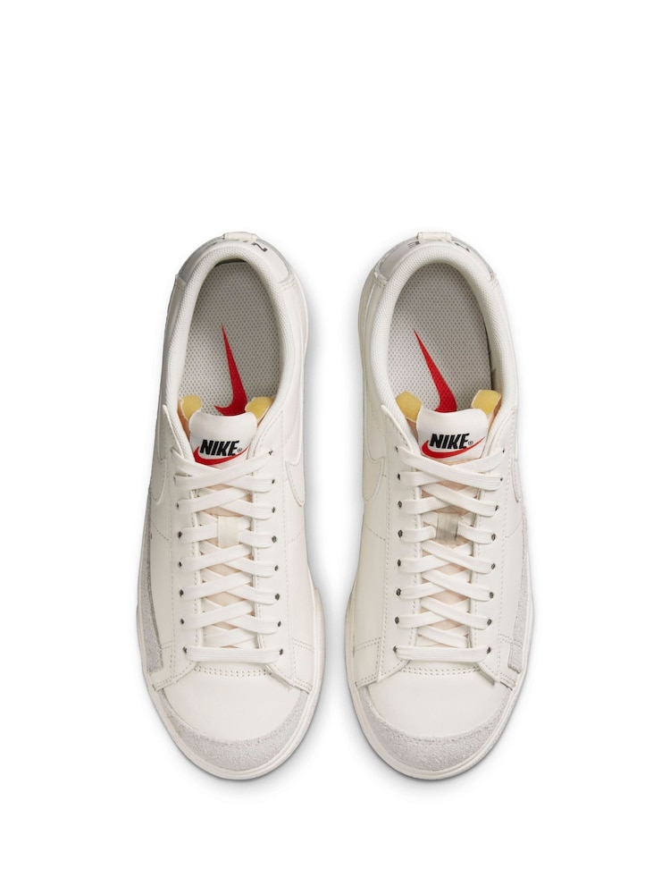 White Ground - Niskie buty sportowe na platformie Nike Blazer - Image 6 of 9